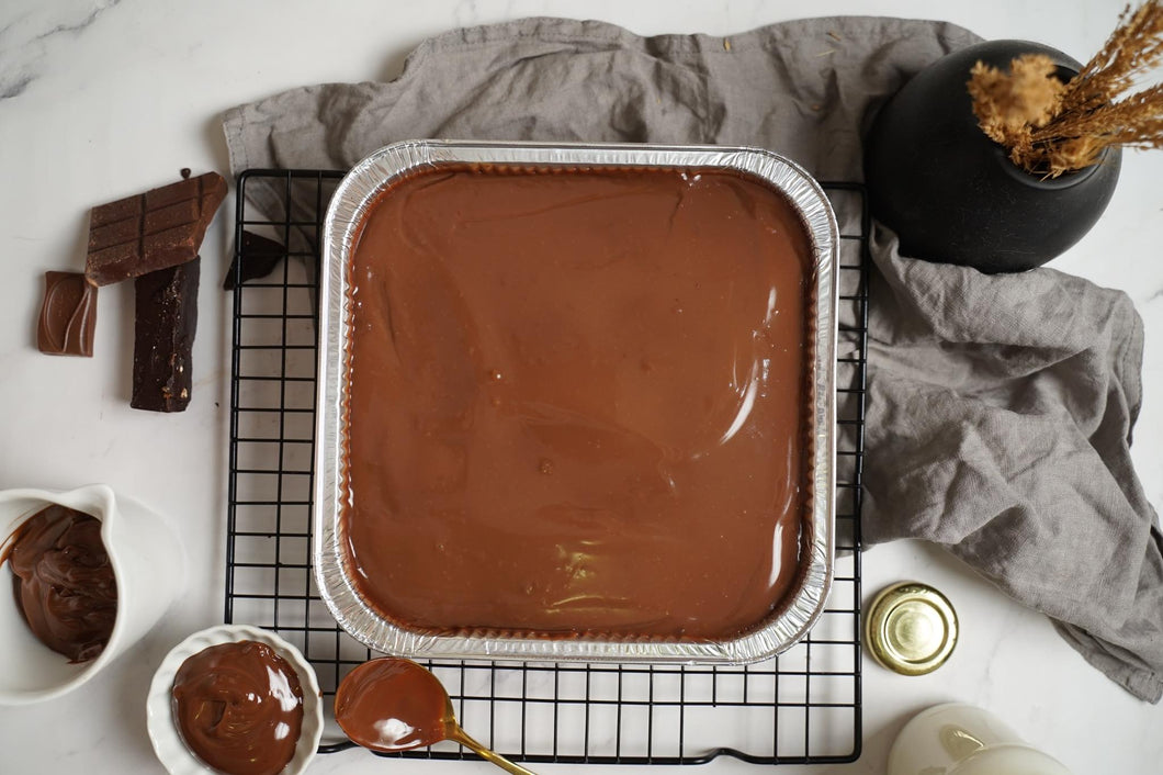 DECEMBER - Decadent Chocolate Cake LARGE 12.28.22